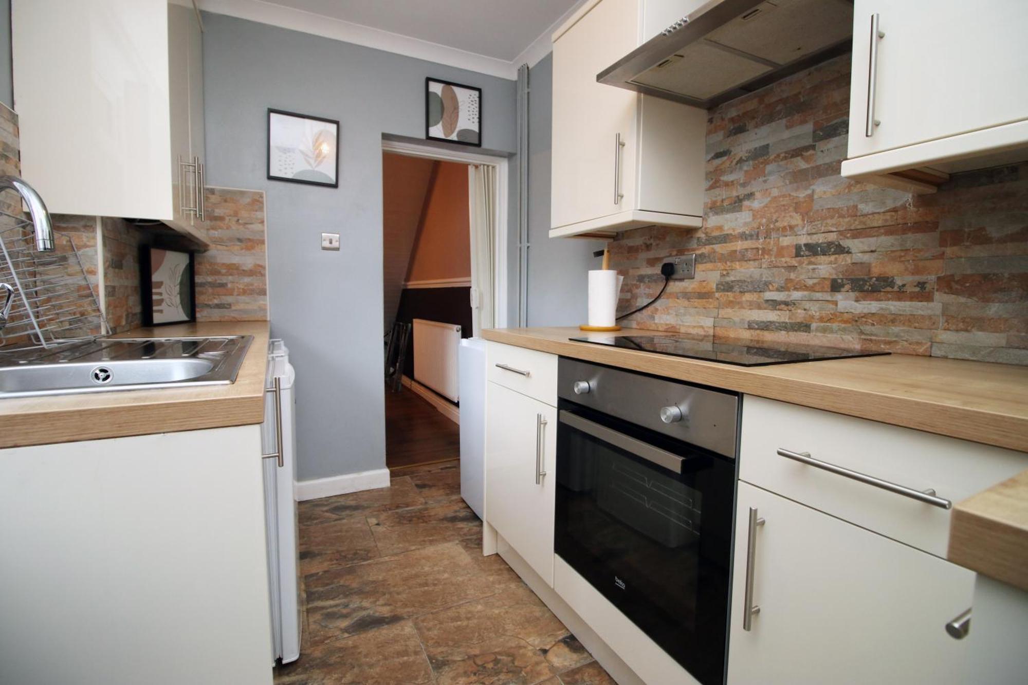 Cosy 3Br Home, Scenic Views, Ideal For Walks & Work Abertillery Extérieur photo